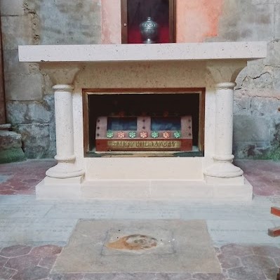 Un nouvel autel pour la collégiale St Hildevert
